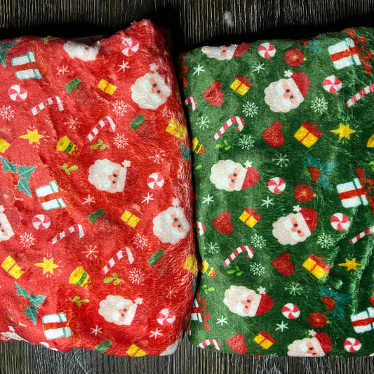 Christmas Themed Dog Fluffy Blankets